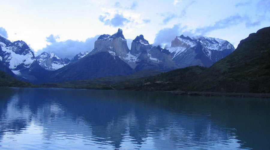 Buenos Aires and southern patagonia, with andean crossing, Torres del Paine and Perito Moreno glacier